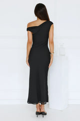 Xenia Off Shoulder Midi Dress