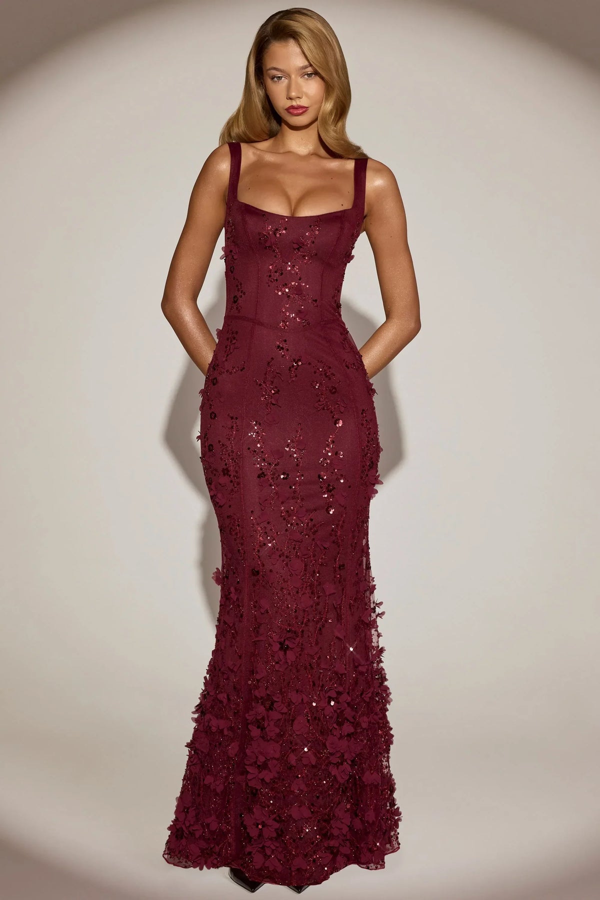 Embellished Appliqué Soft-Scoop Corset Gown in Wine Red