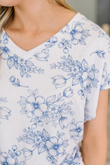 Down Right Delicate V-Neck Floral Top – alternate view 2
