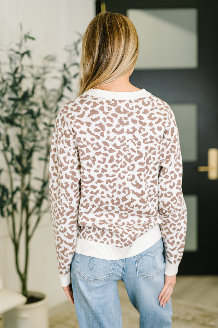 Into The Wild Knitted Cardigan – mid-weight sweater knit – alternate view 5