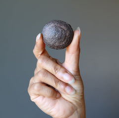 male moqui marble stone