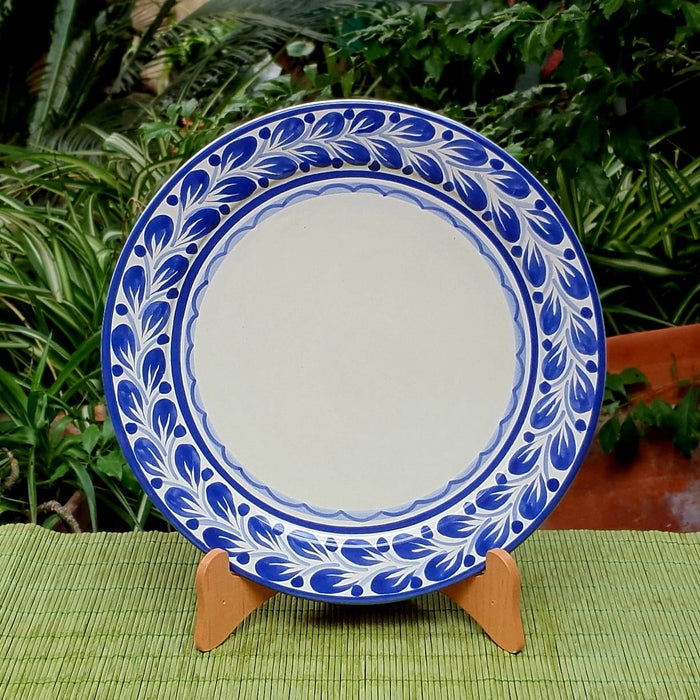 Plate with laurel Border Blue and White