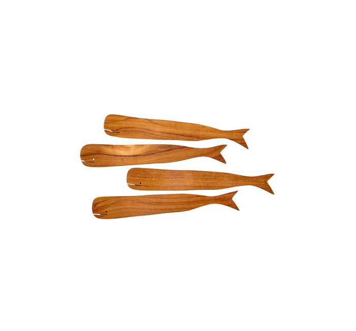 Teak Wood Whale Spreaders, Set of 4